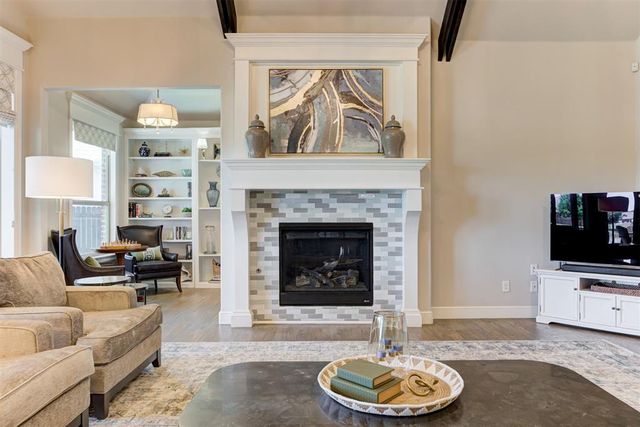 15404 Kestral Park Court, Edmond, OK 73013