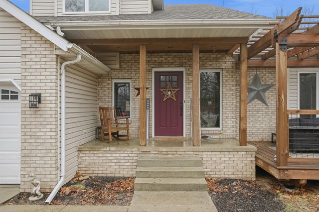 9610 N 250 E, Wheatfield, IN 46392