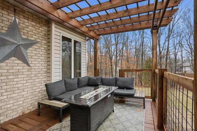 9610 N 250 E, Wheatfield, IN 46392