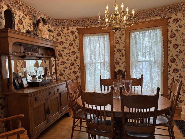 621 Prospect Avenue, Janesville, WI 53545