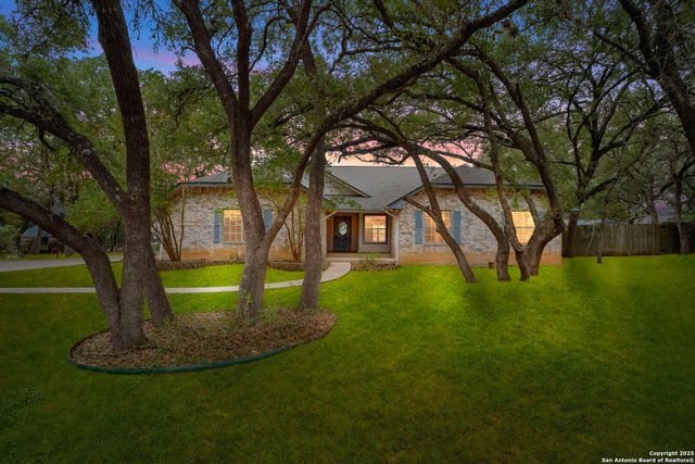 8902 Enchanted Park, Boerne, TX 78015