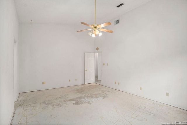 8902 Enchanted Park, Boerne, TX 78015