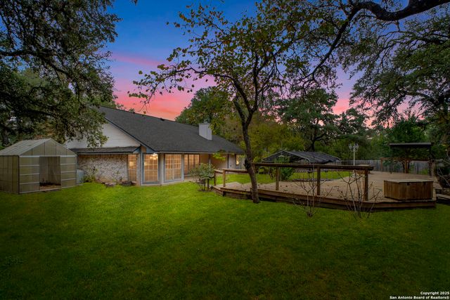 8902 Enchanted Park, Boerne, TX 78015