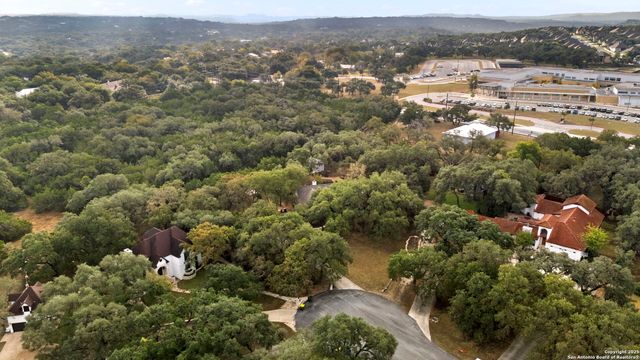 8902 Enchanted Park, Boerne, TX 78015