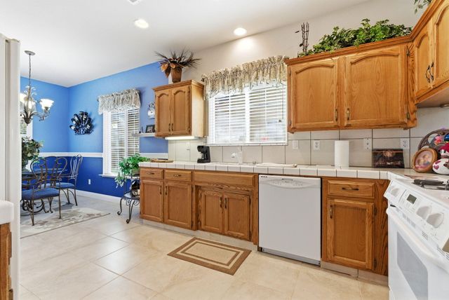 32553 Montgomery Drive, Springville, CA 93265