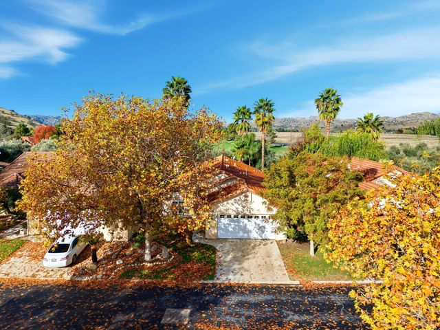 32553 Montgomery Drive, Springville, CA 93265