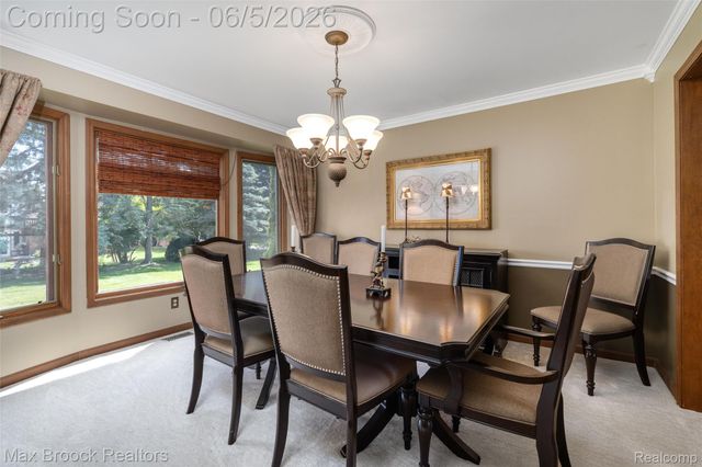 2773 Winter Park Road, Rochester Hills, MI 48309