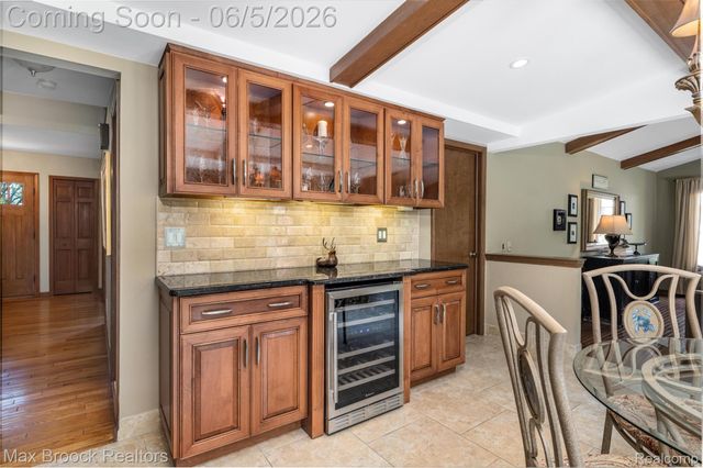 2773 Winter Park Road, Rochester Hills, MI 48309