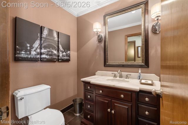 2773 Winter Park Road, Rochester Hills, MI 48309