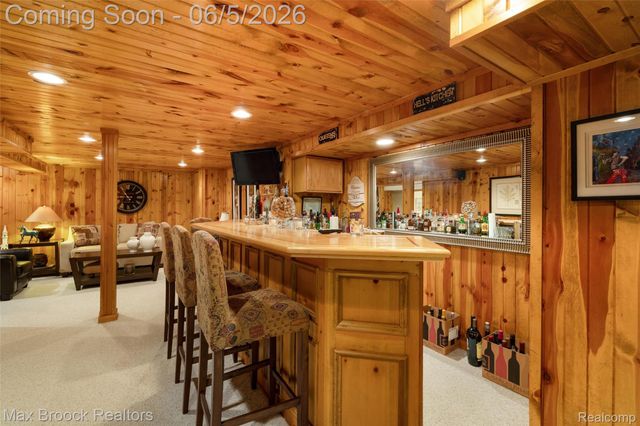 2773 Winter Park Road, Rochester Hills, MI 48309