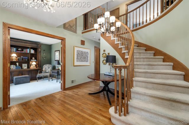 2773 Winter Park Road, Rochester Hills, MI 48309