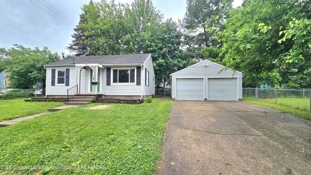 1220 Whyte Street, Lansing, MI 48906