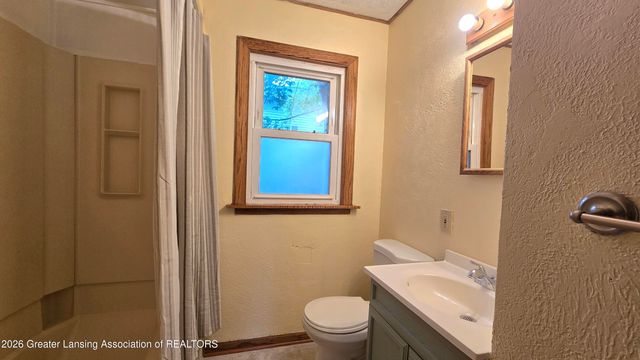 1220 Whyte Street, Lansing, MI 48906