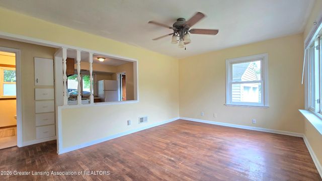 1220 Whyte Street, Lansing, MI 48906