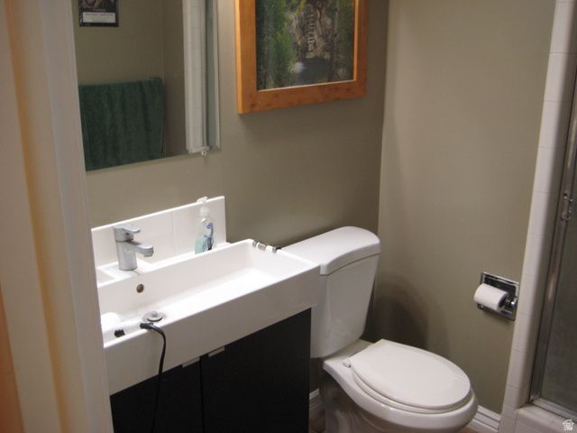 2402 W 5075 S, Roy, UT 84067