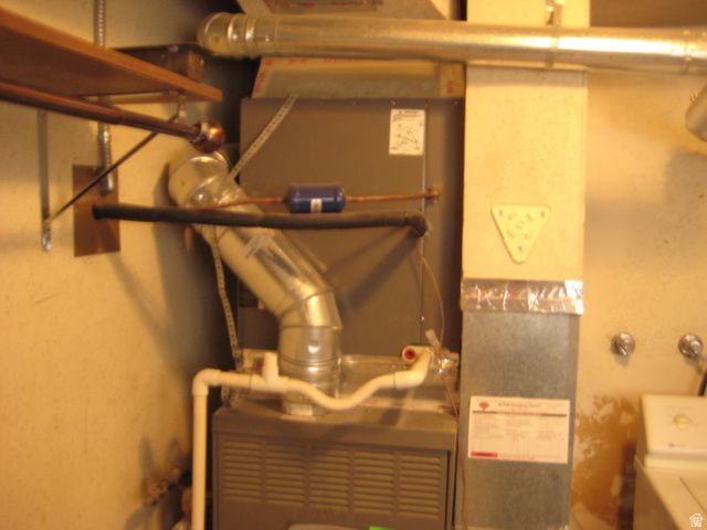 2402 W 5075 S, Roy, UT 84067