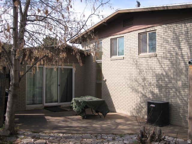 2402 W 5075 S, Roy, UT 84067