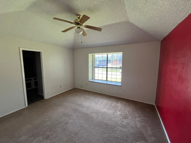 10204 Oak Terrace Circle, Dallas, TX 75227