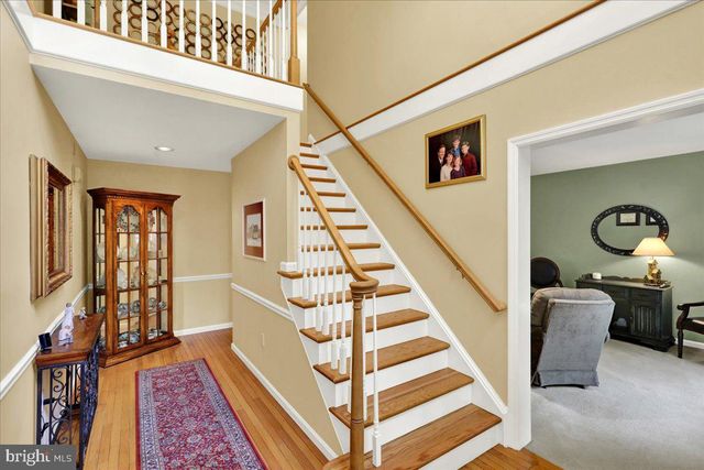 200 STURBRIDGE DR, Wyomissing, PA 19610