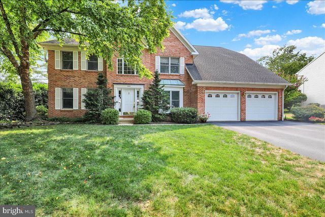 200 STURBRIDGE DR, Wyomissing, PA 19610