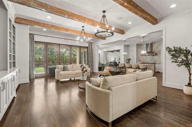 5307 Huckleberry Lane, Houston, TX 77056