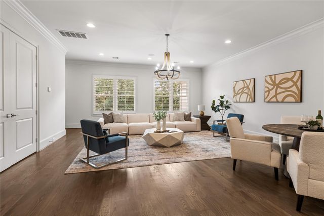 5307 Huckleberry Lane, Houston, TX 77056