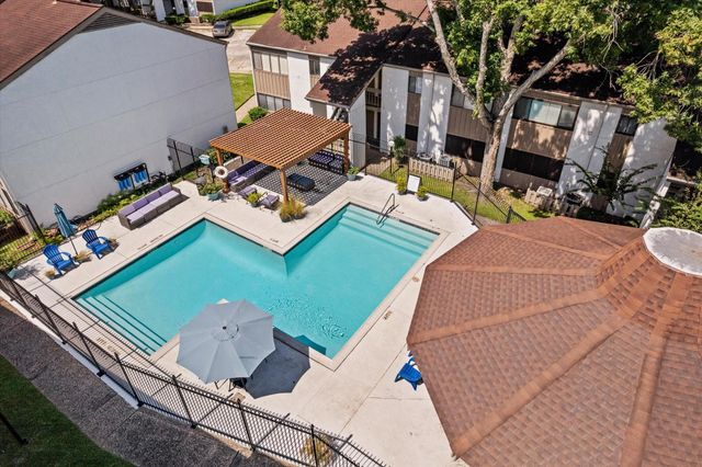 12100 Melville Drive 409D, Montgomery, TX 77356