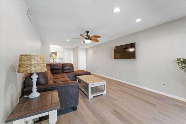 12100 Melville Drive 409D, Montgomery, TX 77356