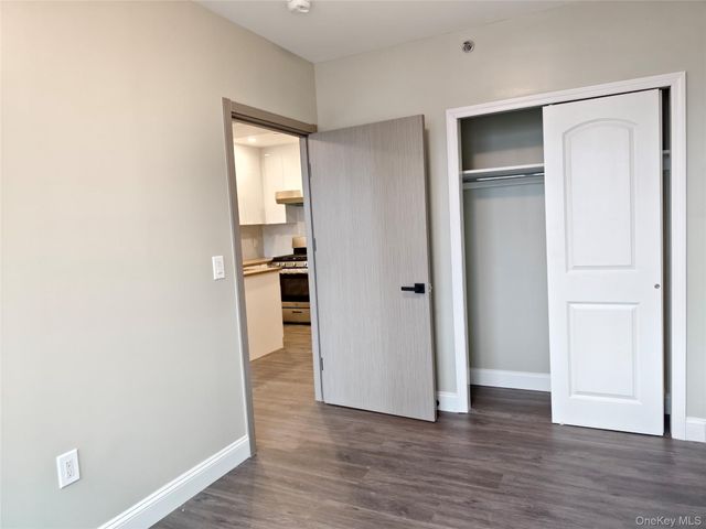 163-07 72nd Ave 3G, Fresh Meadows, NY 11365