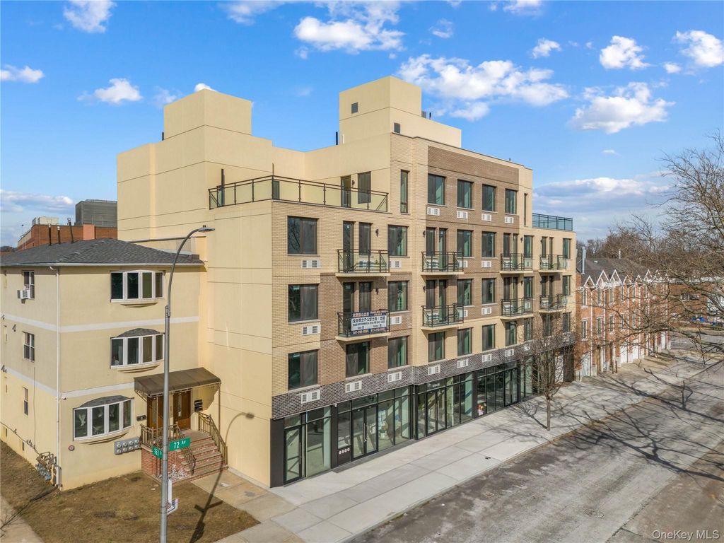 163-07 72nd Ave 3G, Fresh Meadows, NY 11365