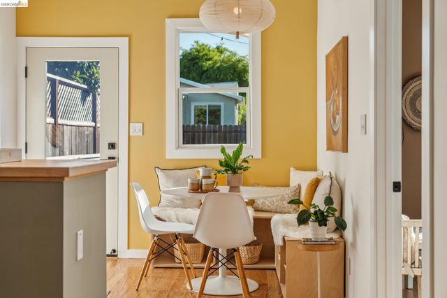 1339 Kains Ave, Berkeley, CA 94702