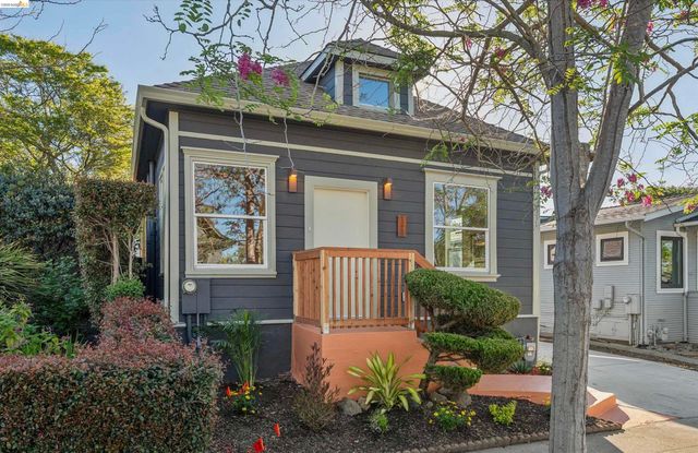 1339 Kains Ave, Berkeley, CA 94702