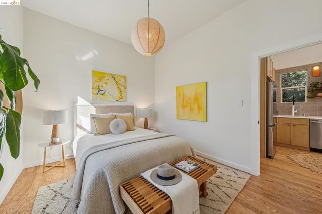 1339 Kains Ave, Berkeley, CA 94702