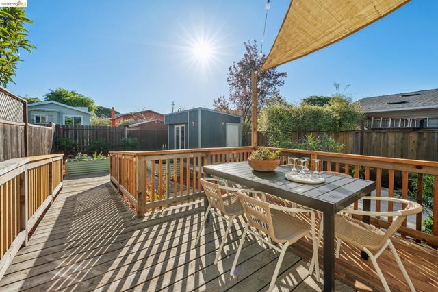 1339 Kains Ave, Berkeley, CA 94702