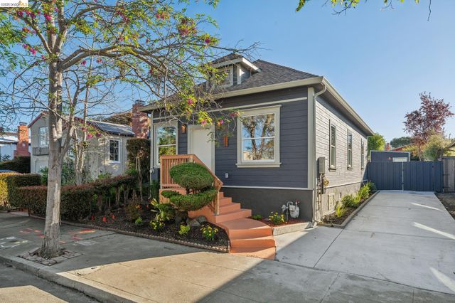 1339 Kains Ave, Berkeley, CA 94702