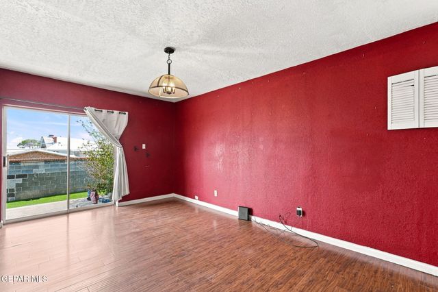 3010 LEBANON Avenue, El Paso, TX 79930