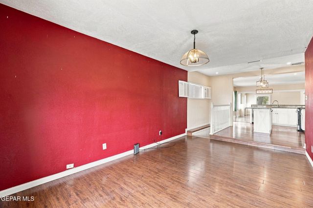 3010 LEBANON Avenue, El Paso, TX 79930