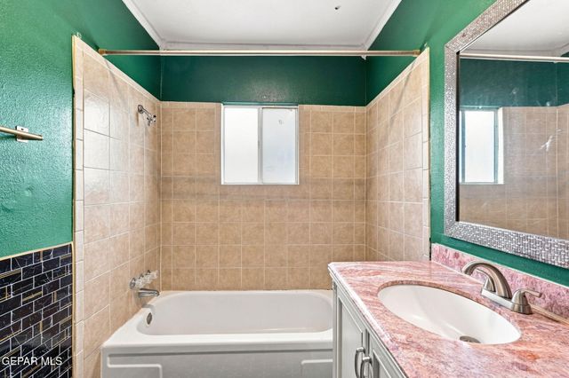 3010 LEBANON Avenue, El Paso, TX 79930