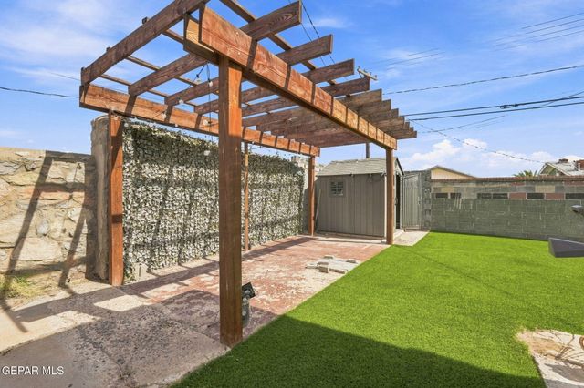 3010 LEBANON Avenue, El Paso, TX 79930