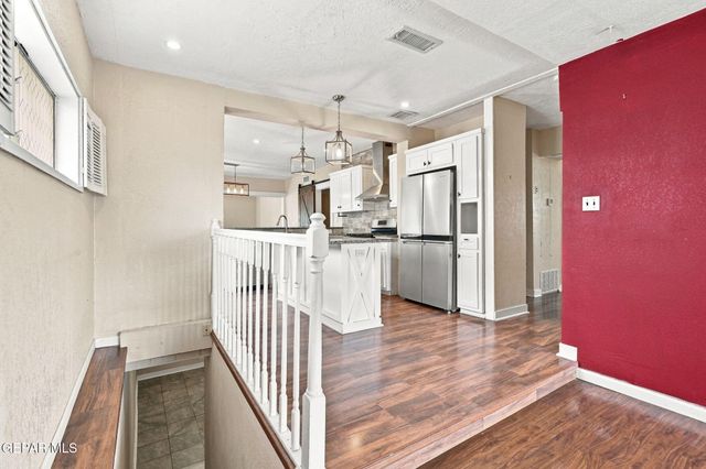 3010 LEBANON Avenue, El Paso, TX 79930
