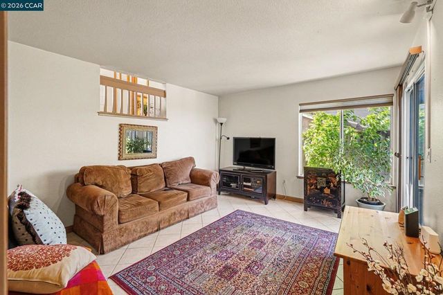 832 Steffa St, Bay Point, CA 94565