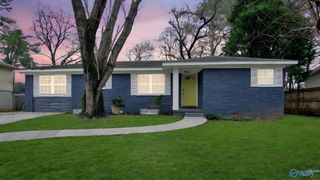 3604 NW Knollwood Drive NW, Huntsville, AL 35810