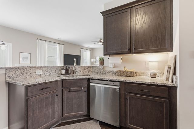 9008 OUTPOST DR, Spring Hill, TN 37174