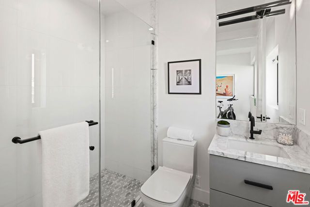 11961 Dorothy Street 2, Los Angeles, CA 90049
