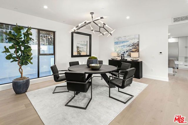 11961 Dorothy Street 2, Los Angeles, CA 90049
