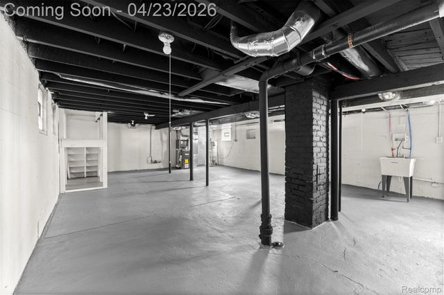 26045 Eton Avenue, Dearborn Heights, MI 48125