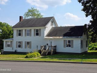 28 E North Street, Ballston Spa, NY 12020