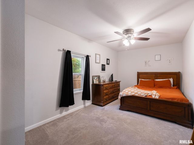 1204 ANN ELIZA Street, Pekin, IL 61554