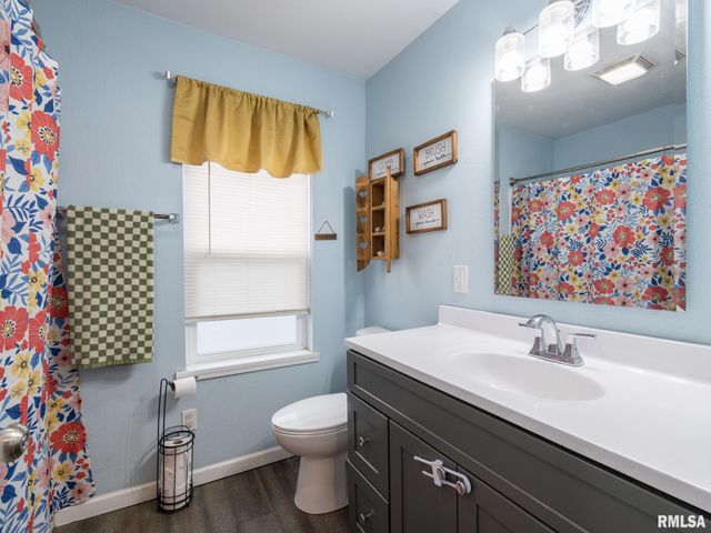 1204 ANN ELIZA Street, Pekin, IL 61554
