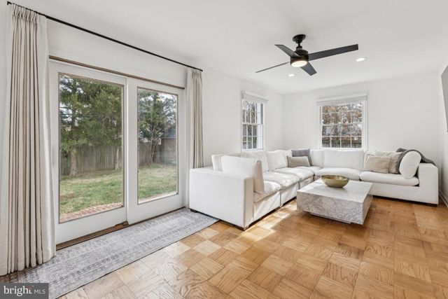 425 N NORWOOD ST, Arlington, VA 22203